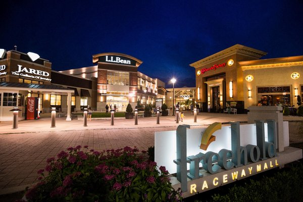 FREEHOLD RACEWAY MALL - 133 Photos & 131 Reviews - 3710 US 9, Freehold, NJ,  United States - Yelp