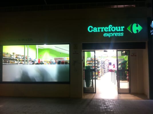 CARREFOUR EXPRESS - Calle Luís de Montoto, 132, Sevilla, Spain - Yelp