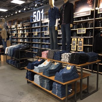 LEVI'S OUTLET STORE - 11401 NW 12th St, Miami, FL - Yelp