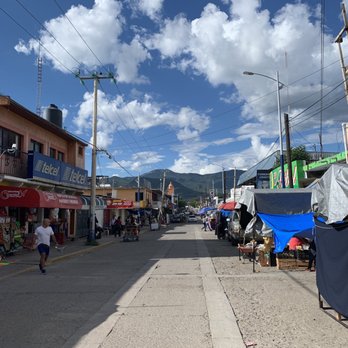 TIANGUIS DE DOMINGO EN TLACOLULA - 31 Photos & 10 Reviews - Col. Centro,  Tlacolula de Matamoros, Oaxaca, Mexico - Yelp