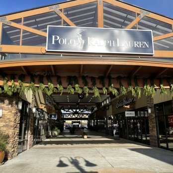 CENTRALIA OUTLETS - 19 Photos & 38 Reviews - 1342 Lum Rd, Centralia, WA -  Yelp