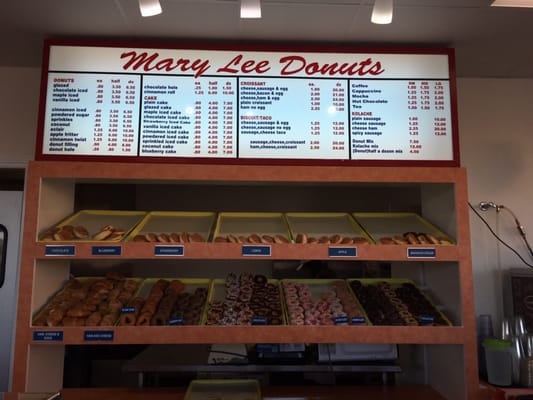 MARY LEE DONUTS - 14 Photos & 16 Reviews - 6150 Gulf Fwy, Houston, TX,  United States - Menu - Yelp